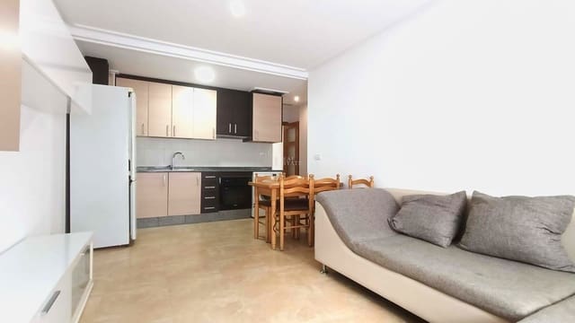 2 soveværelse Lejlighed til salg i Elche / Elx med garage - € 175.000 (Ref: 9737224)