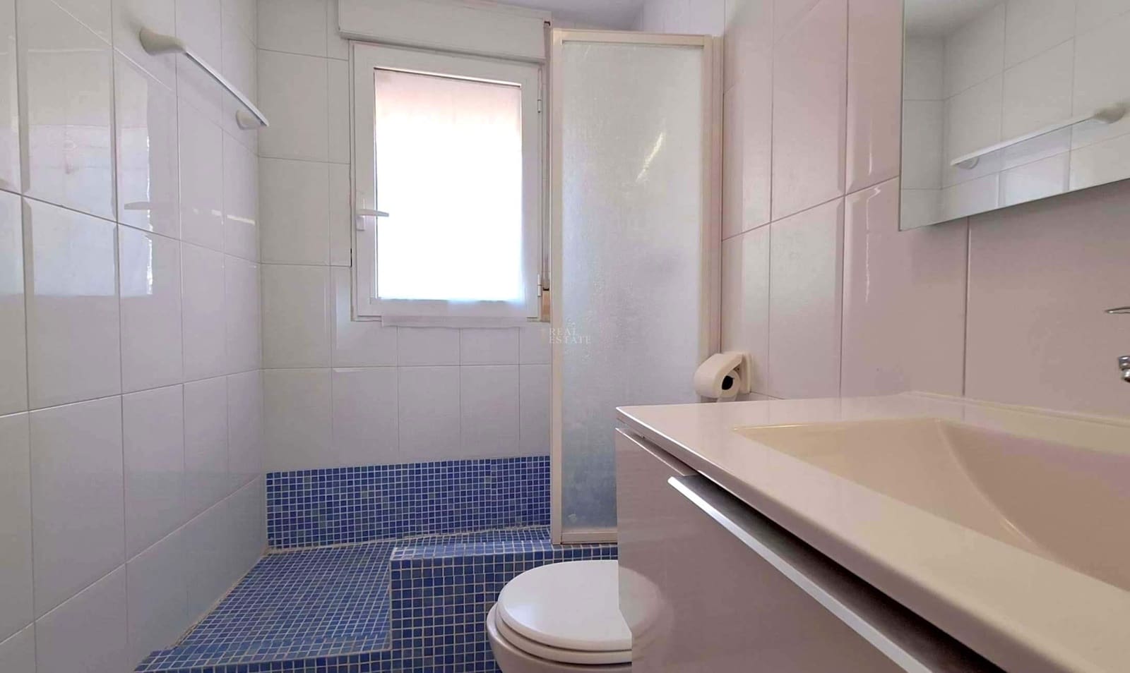 2 makuuhuone Huoneisto myytävänä paikassa La Manga del Mar Menor mukana uima-altaan 
autotalli - 195 000 € (Ref: 9737328)