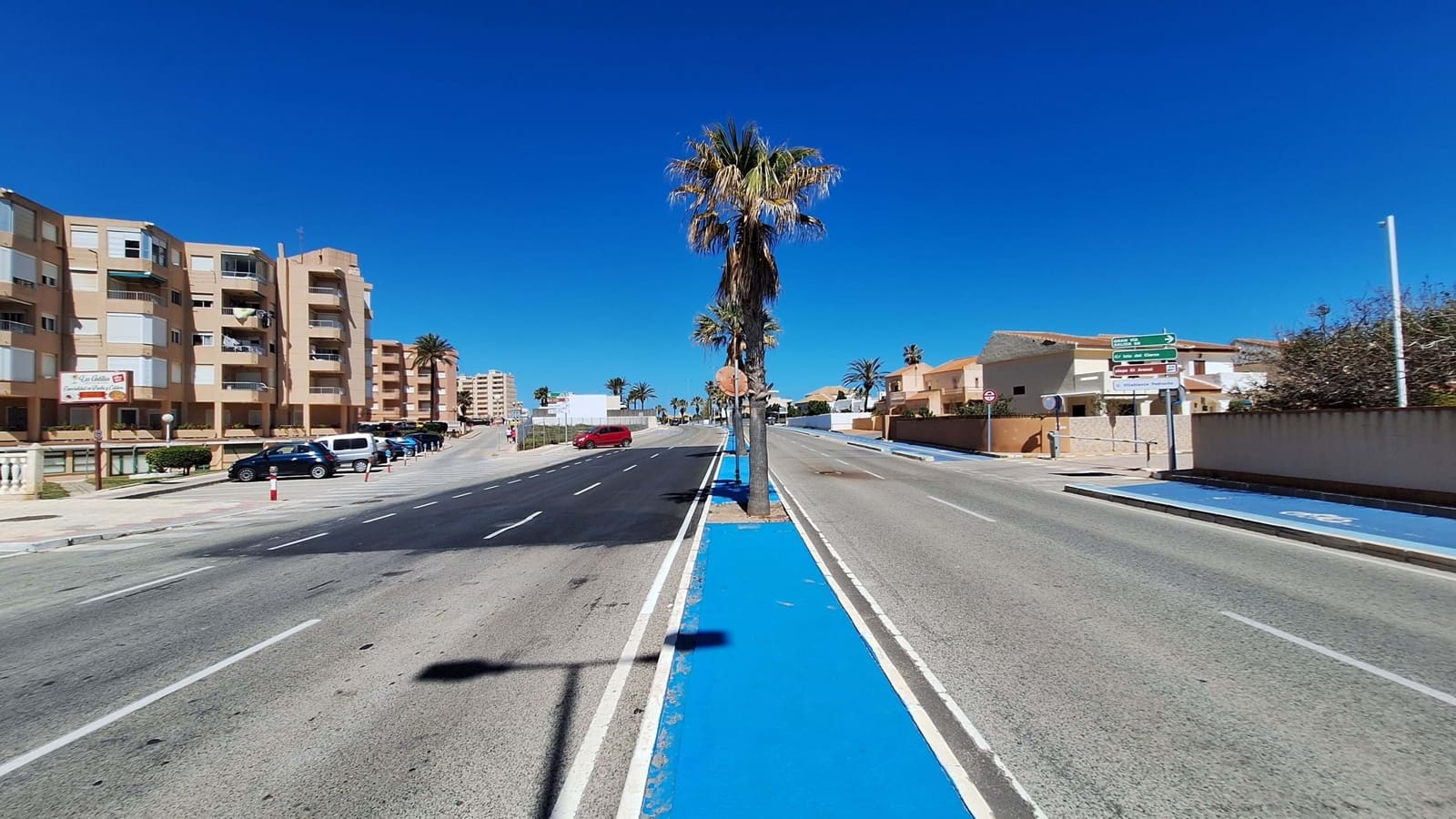 2 makuuhuone Huoneisto myytävänä paikassa La Manga del Mar Menor mukana uima-altaan 
autotalli - 195 000 € (Ref: 9737328)