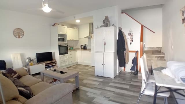 Bungalow de 2 habitaciones en Santa Pola en venta - 210.000 € (Ref: 9740228)