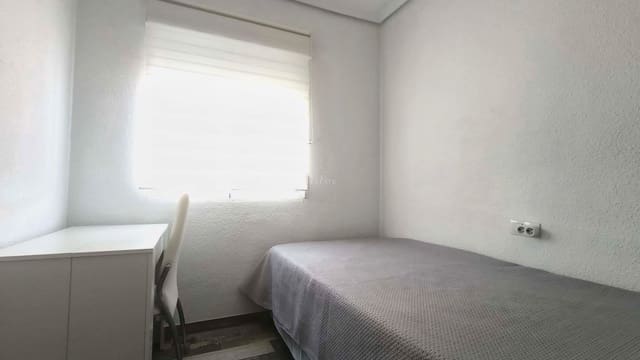 Bungalow de 2 habitaciones en Santa Pola en venta - 210.000 € (Ref: 9740228)