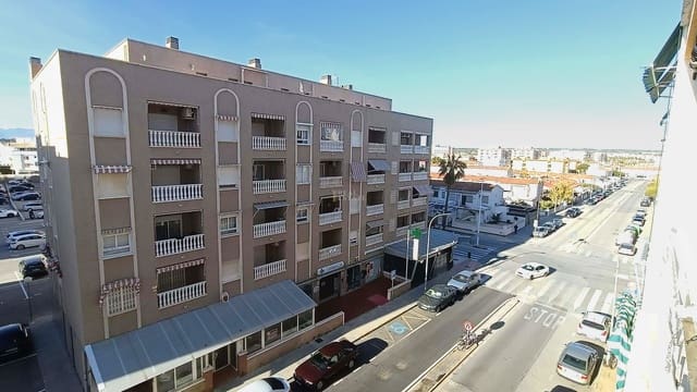 4 makuuhuone Huoneisto myytävänä paikassa Santa Pola - 195 000 € (Ref: 9751277)