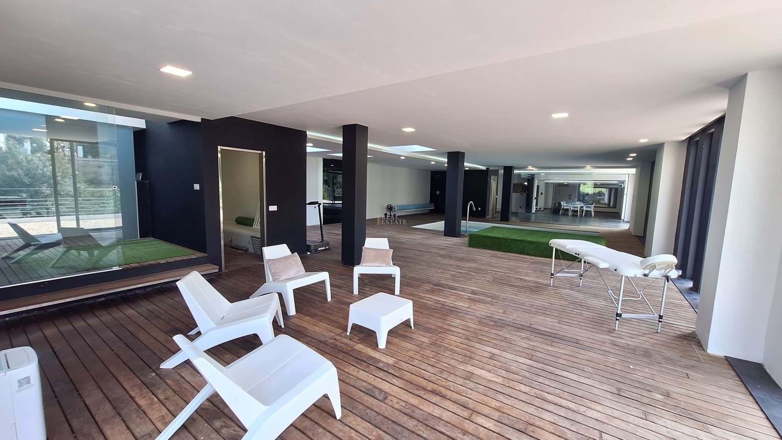 6 soverom Villa til salgs i Gandia med svømmebasseng garasje - € 1 200 000 (Ref: 9756354)