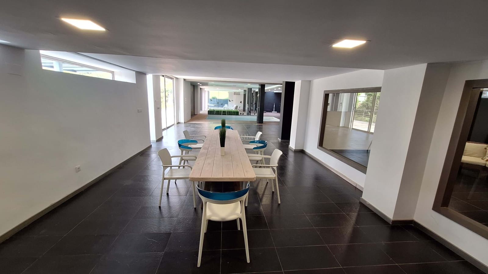 6 soverom Villa til salgs i Gandia med svømmebasseng garasje - € 1 200 000 (Ref: 9756354)