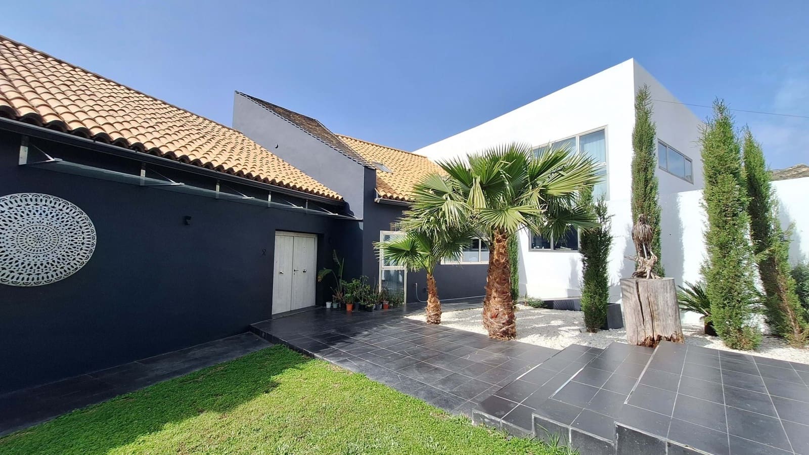 6 soverom Villa til salgs i Gandia med svømmebasseng garasje - € 1 200 000 (Ref: 9756354)
