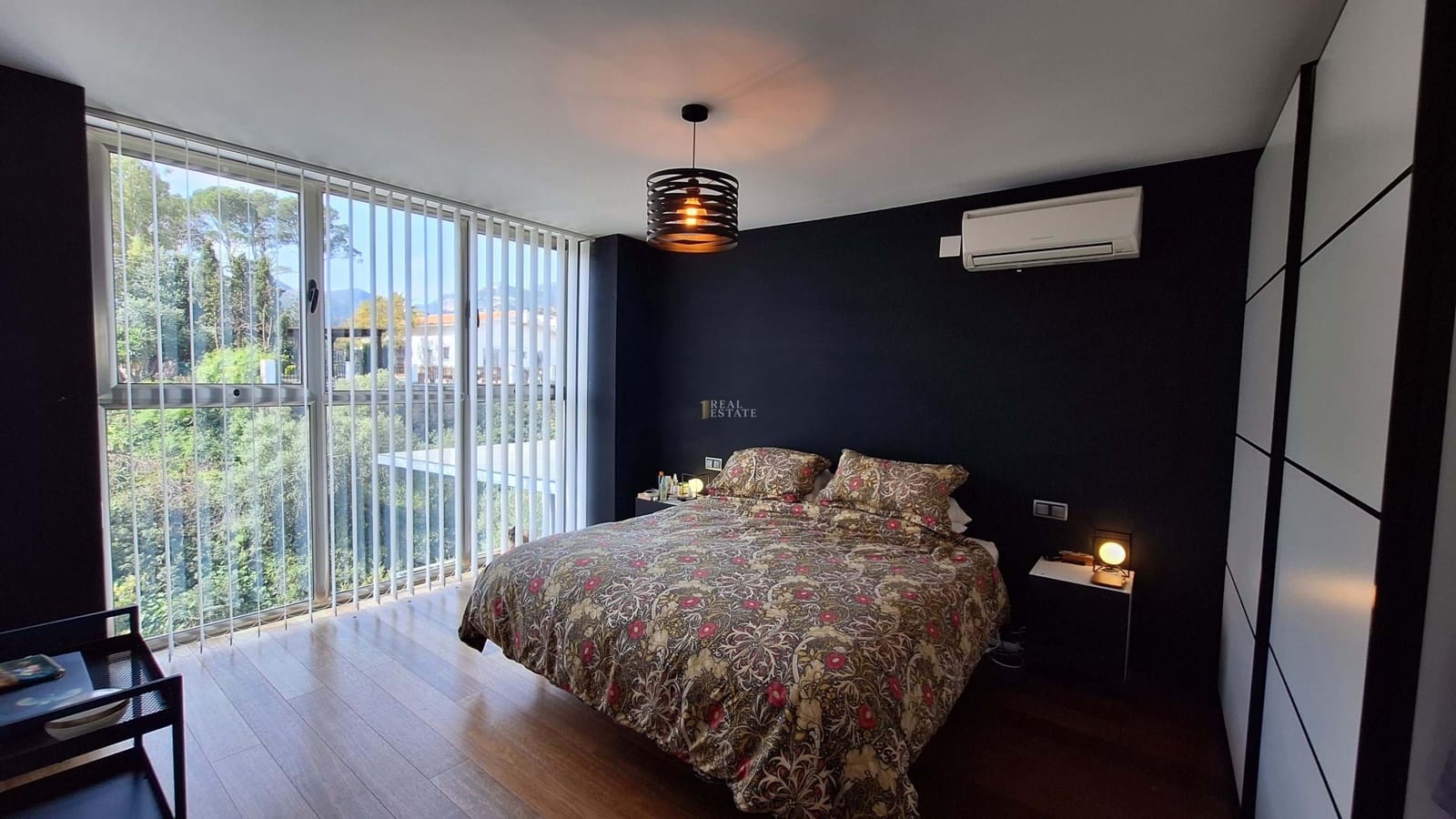 6 soverom Villa til salgs i Gandia med svømmebasseng garasje - € 1 200 000 (Ref: 9756354)