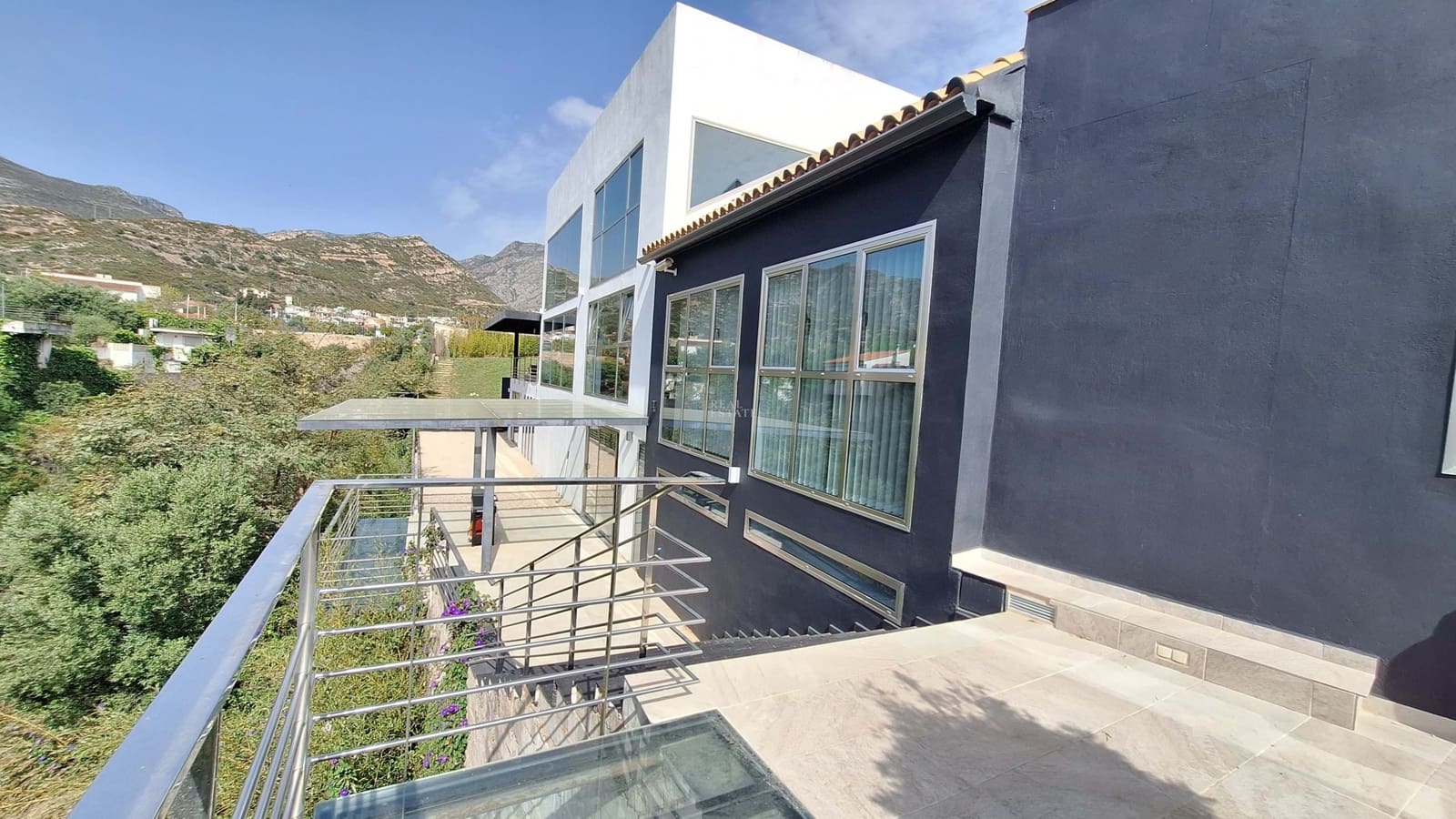 6 soverom Villa til salgs i Gandia med svømmebasseng garasje - € 1 200 000 (Ref: 9756354)