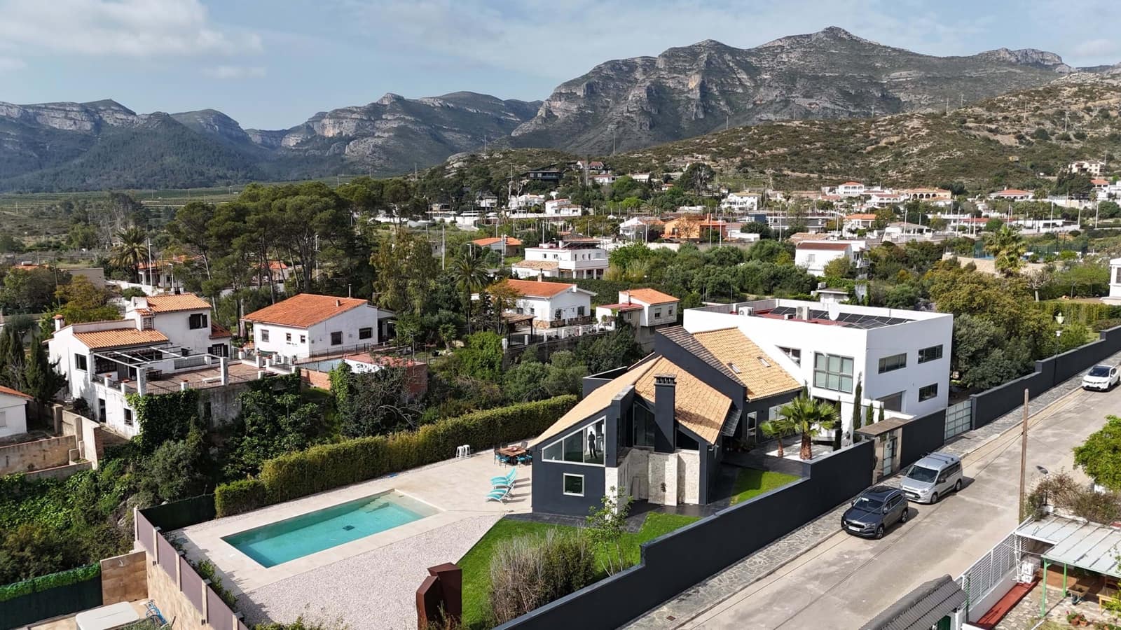 6 soverom Villa til salgs i Gandia med svømmebasseng garasje - € 1 200 000 (Ref: 9756354)
