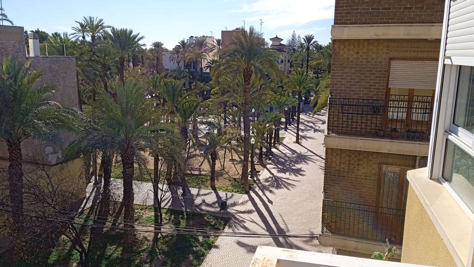 2 bedroom Apartment for sale in Elche / Elx - € 261,000 (Ref: 9762490)