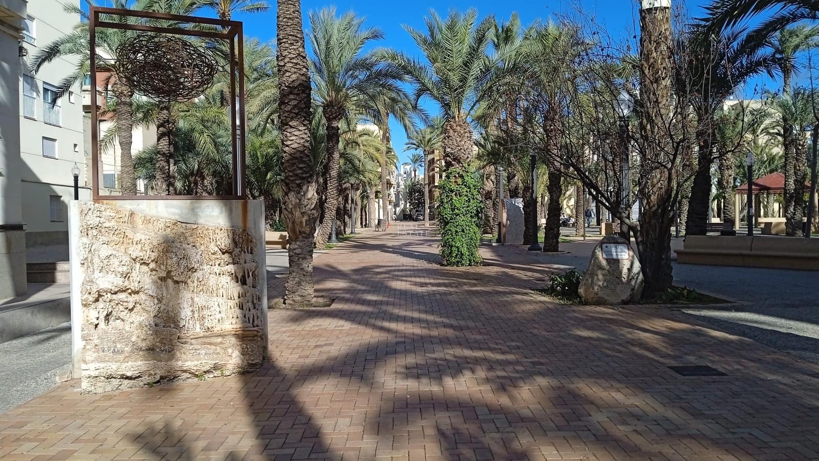 2 bedroom Apartment for sale in Elche / Elx - € 261,000 (Ref: 9762490)