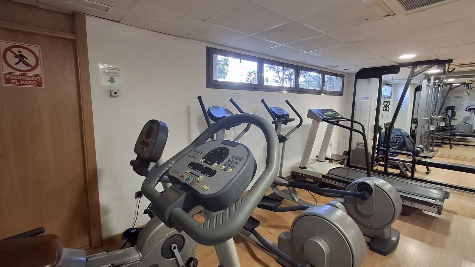 2 sypialnia Apartament na sprzedaż w La Villajoyosa / Vila Joiosa z basenem garażem - 370 000 € (Ref: 9765303)