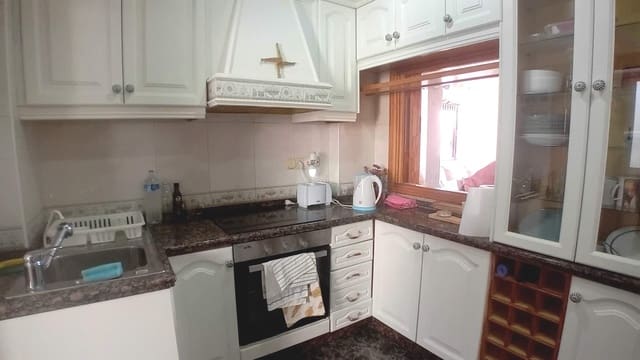 2 bedroom Apartment for sale in Elche / Elx - € 69,000 (Ref: 9765304)