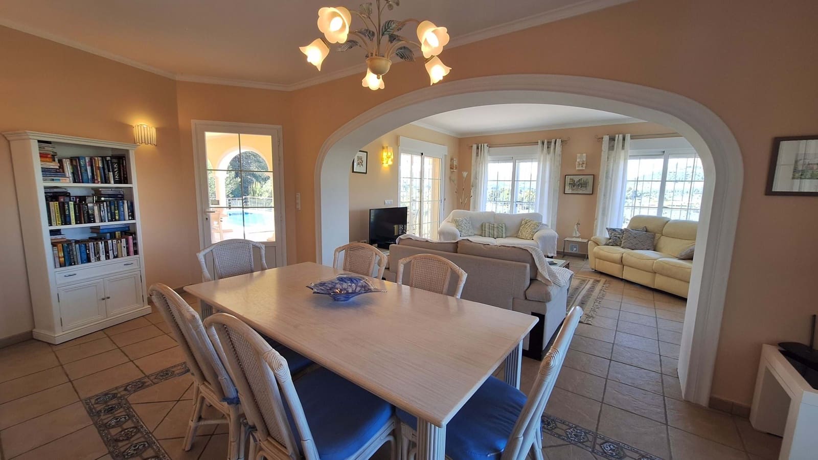 4 sovrum Villa till salu i Parcent med pool - 595 000 € (Ref: 9772561)