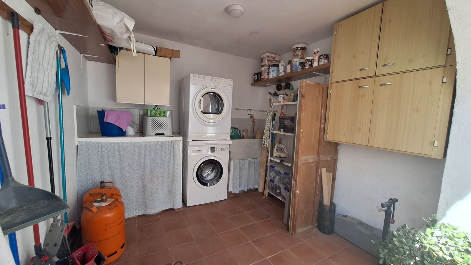 3 sovrum Hus till salu i Orba - 185 000 € (Ref: 9772562)