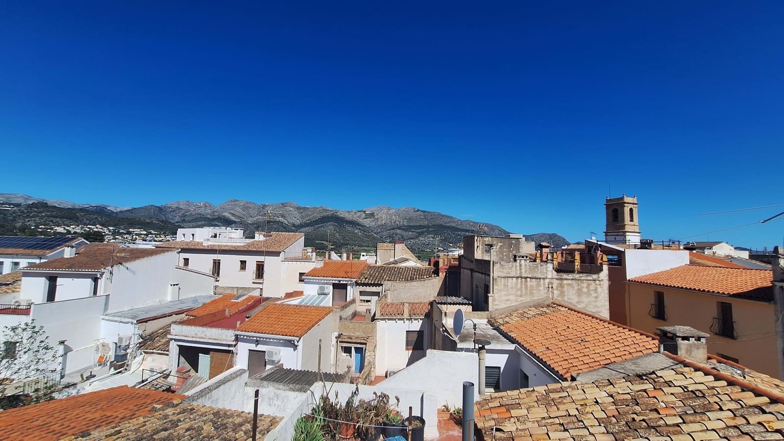 3 sovrum Hus till salu i Orba - 185 000 € (Ref: 9772562)