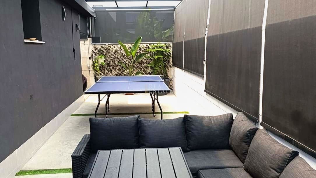 2 sovrum Bungalow till salu i Santa Pola med pool garage - 355 000 € (Ref: 9789668)