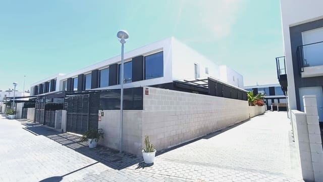 2 sovrum Bungalow till salu i Santa Pola med pool garage - 355 000 € (Ref: 9789668)