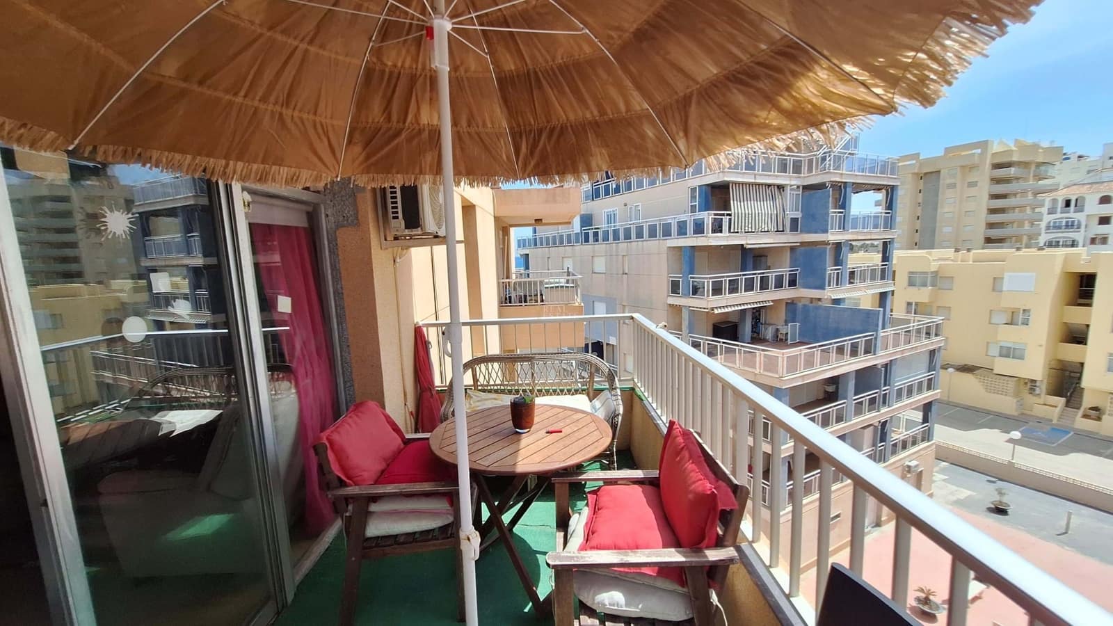 1 chambre Appartement à vendre à La Manga del Mar Menor avec garage - 145 000 € (Ref: 9793515)