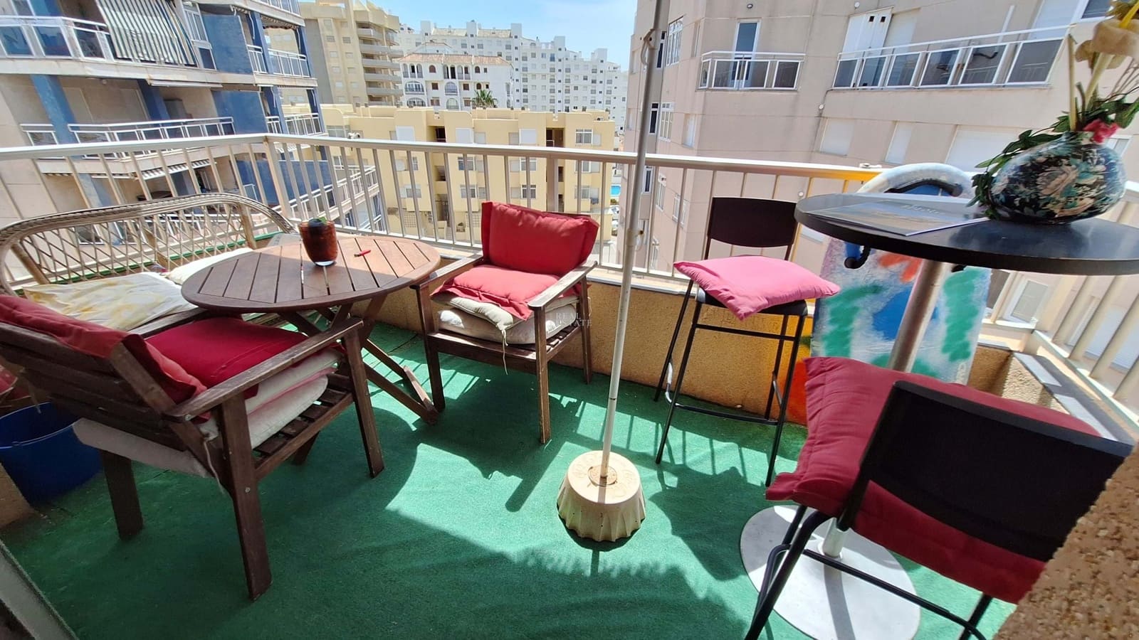 1 chambre Appartement à vendre à La Manga del Mar Menor avec garage - 145 000 € (Ref: 9793515)