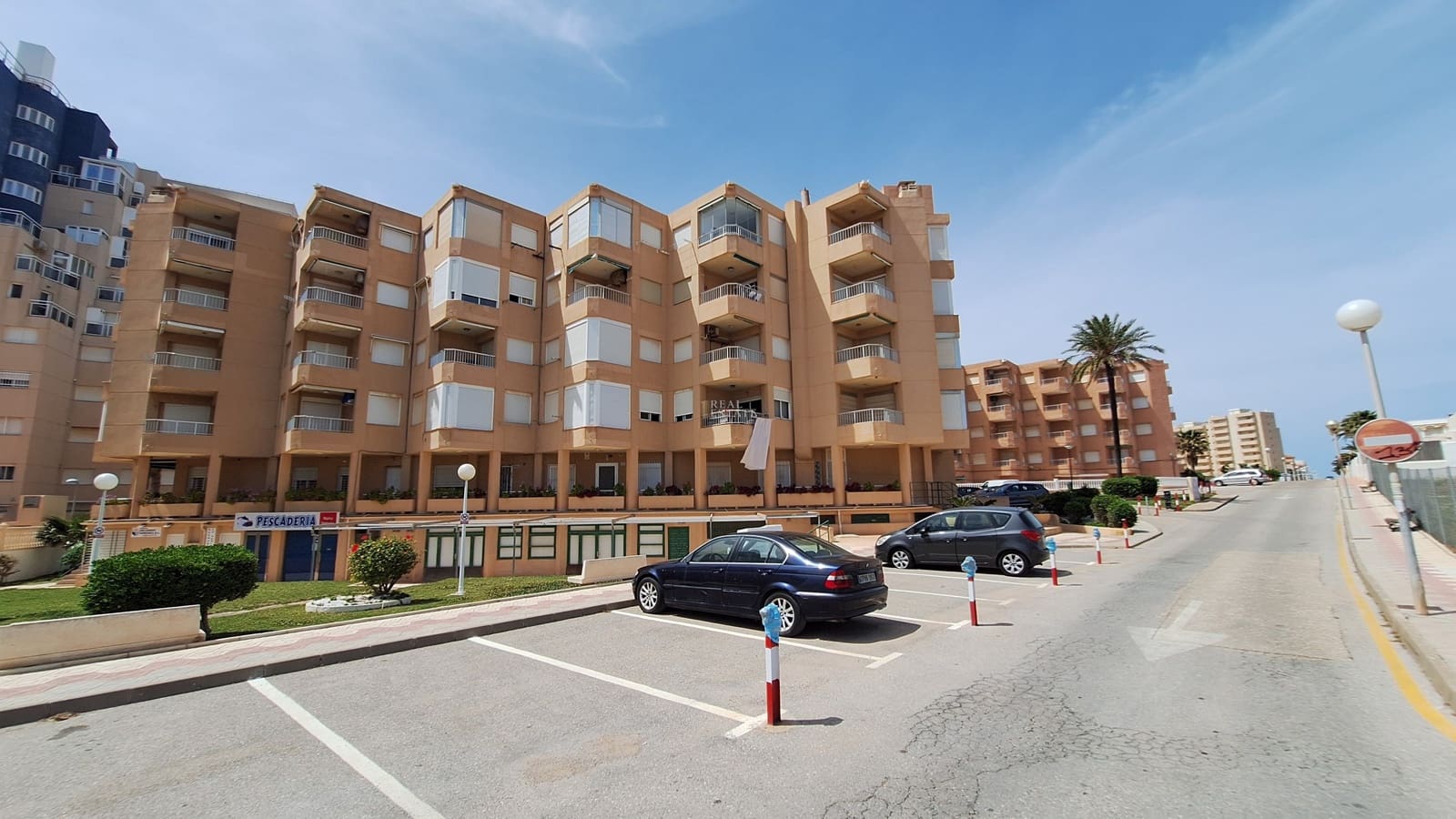1 chambre Appartement à vendre à La Manga del Mar Menor avec garage - 145 000 € (Ref: 9793515)
