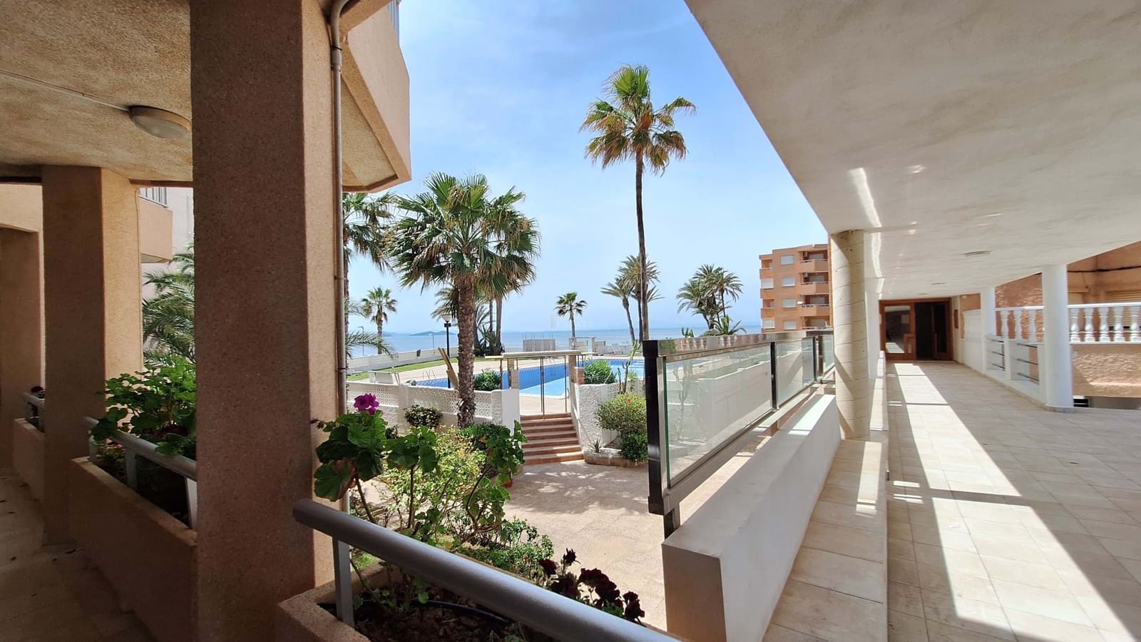 1 chambre Appartement à vendre à La Manga del Mar Menor avec garage - 145 000 € (Ref: 9793515)