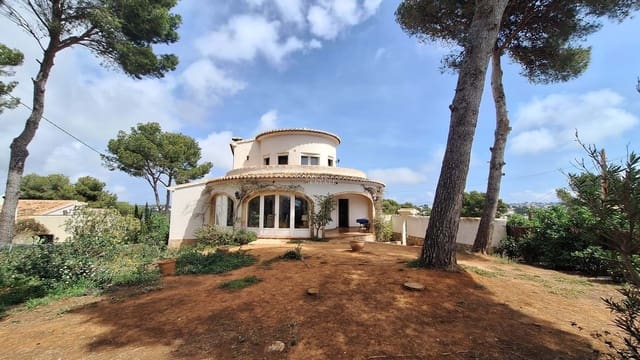 6 Zimmer Villa zu verkaufen in Javea / Xàbia mit Pool - 900.000 € (Ref: 9800831)