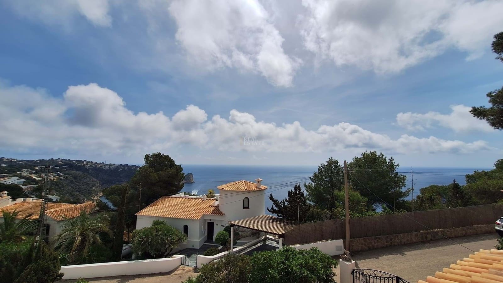 6 Zimmer Villa zu verkaufen in Javea / Xabia mit Pool - 900.000 € (Ref: 9800831)