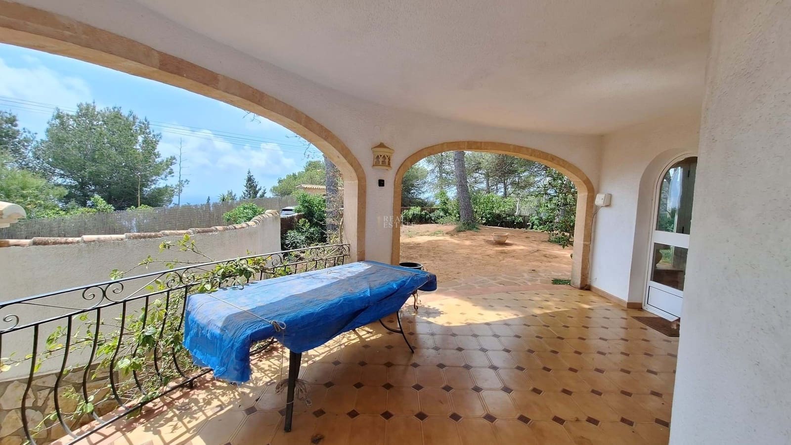 6 Zimmer Villa zu verkaufen in Javea / Xabia mit Pool - 900.000 € (Ref: 9800831)