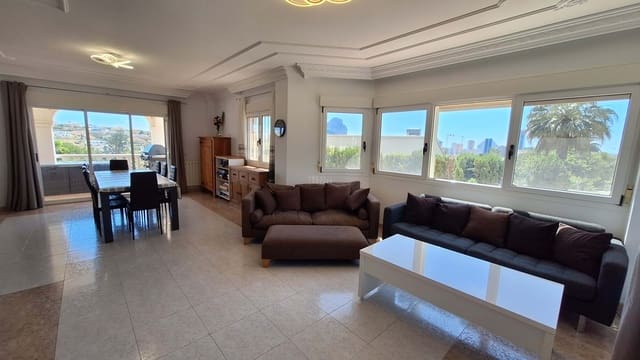 4 soverom Villa til salgs i Calpe / Calp med svømmebasseng garasje - € 750 000 (Ref: 9802977)