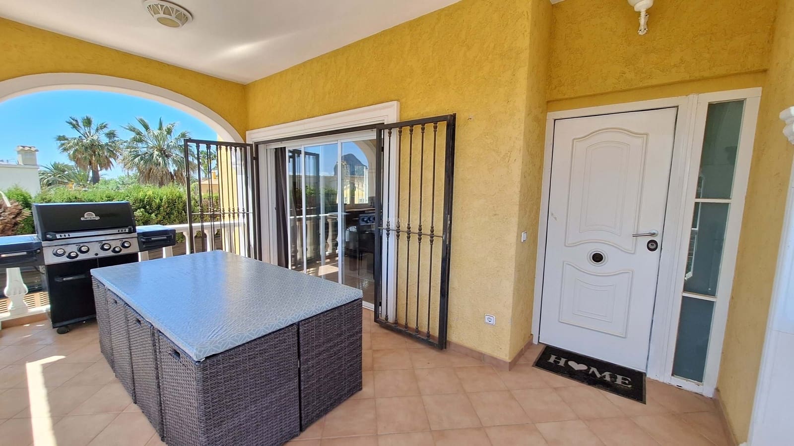 4 soverom Villa til salgs i Calpe / Calp med svømmebasseng garasje - € 750 000 (Ref: 9802977)