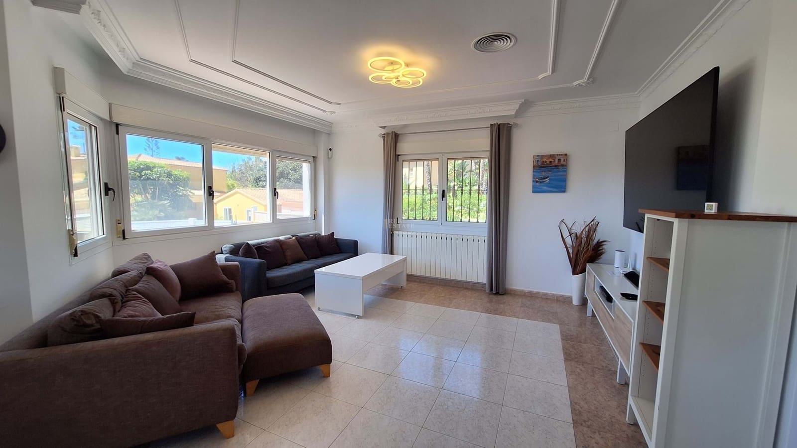 4 soverom Villa til salgs i Calpe / Calp med svømmebasseng garasje - € 750 000 (Ref: 9802977)