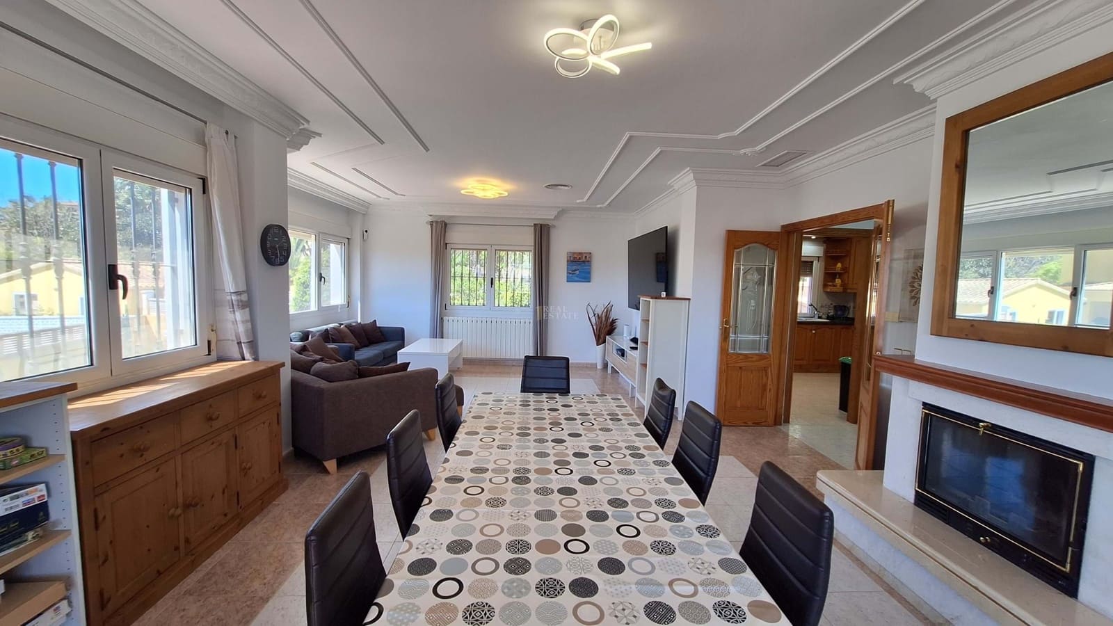 4 soverom Villa til salgs i Calpe / Calp med svømmebasseng garasje - € 750 000 (Ref: 9802977)