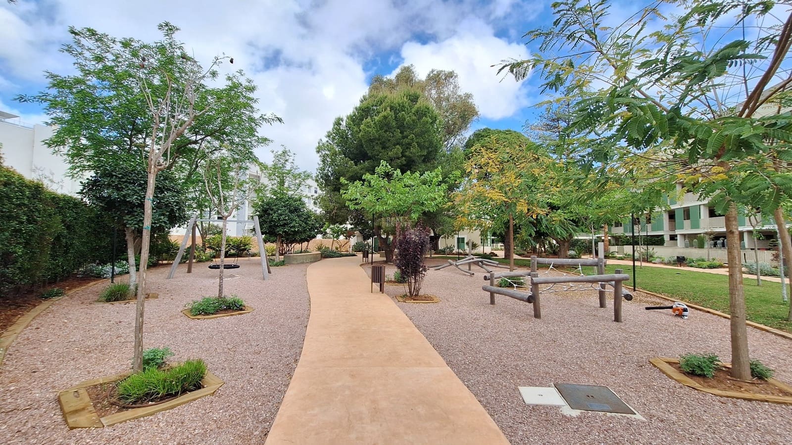 2 makuuhuone Huoneisto myytävänä paikassa Denia mukana uima-altaan 
autotalli - 450 000 € (Ref: 9805610)