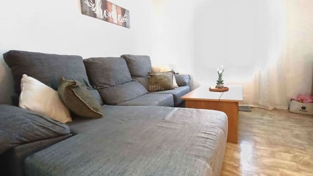 3 makuuhuone Huoneisto myytävänä paikassa Elche / Elx - 83 000 € (Ref: 9807243)