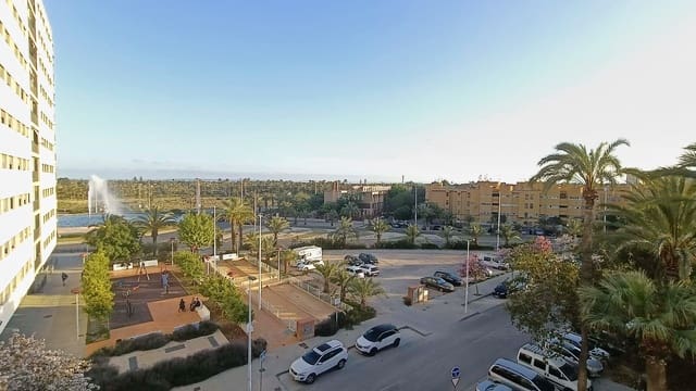 3 makuuhuone Huoneisto myytävänä paikassa Elche / Elx - 83 000 € (Ref: 9807243)