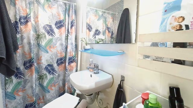 3 makuuhuone Huoneisto myytävänä paikassa Elche / Elx - 83 000 € (Ref: 9807243)