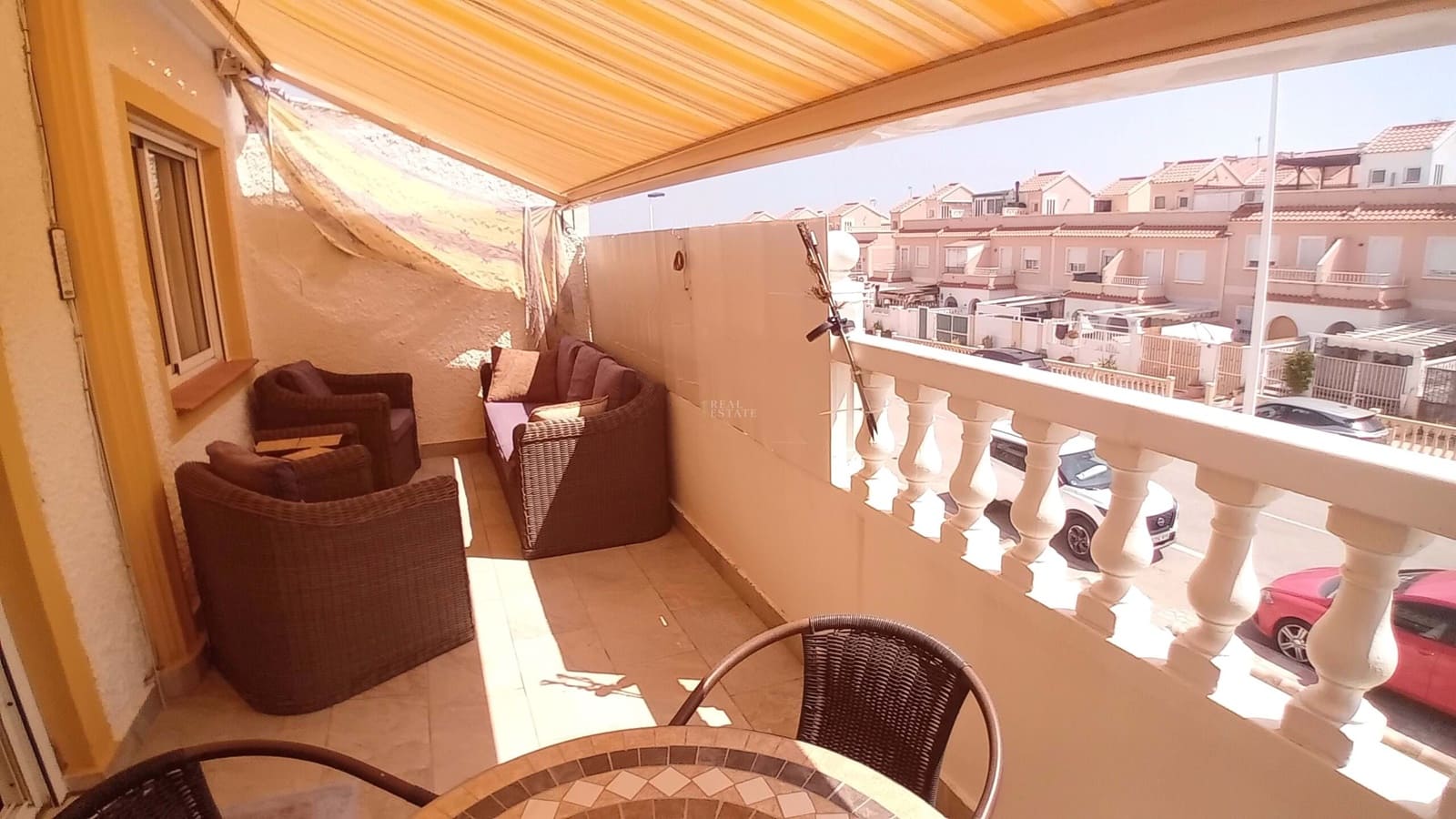 3 sovrum Bungalow till salu i Santa Pola med pool garage - 199 500 € (Ref: 9816547)