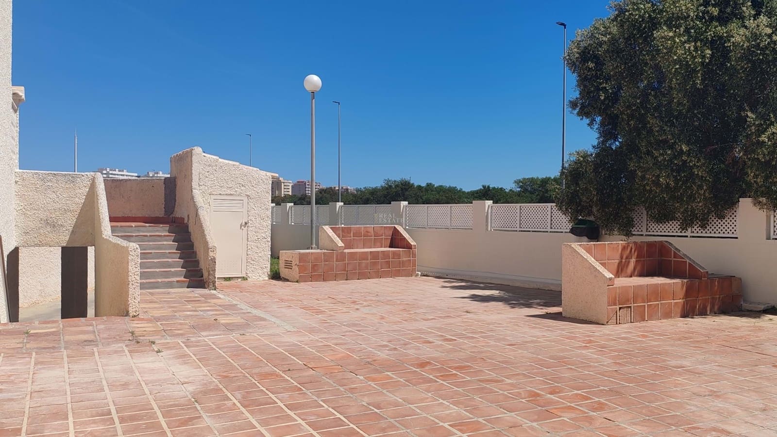 2 bedroom Apartment for sale in Murcia city with pool garage - € 160,000 (Ref: 9816646)
