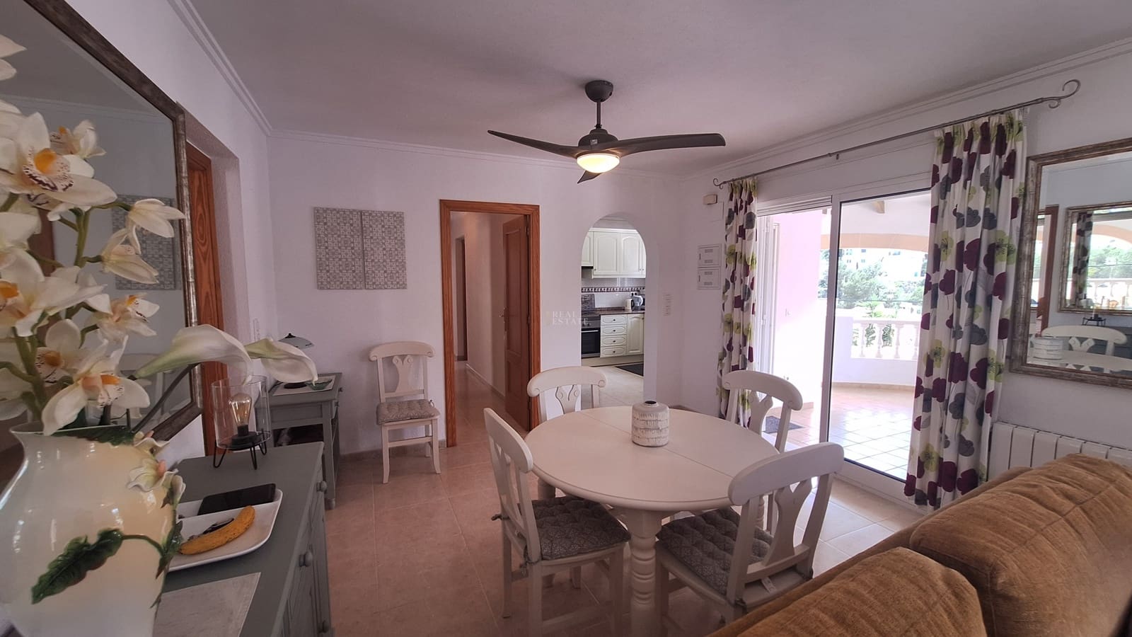 3 soveværelse Villa til salg i La Font d'En Carros med swimmingpool - € 345.000 (Ref: 9819639)