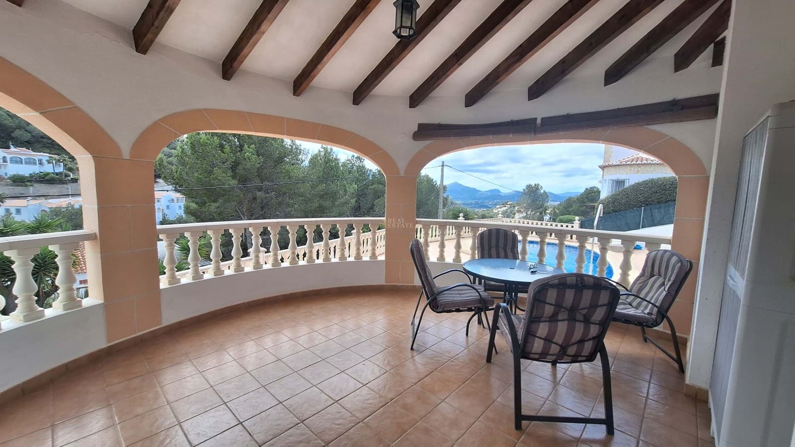 3 soveværelse Villa til salg i La Font d'En Carros med swimmingpool - € 345.000 (Ref: 9819639)