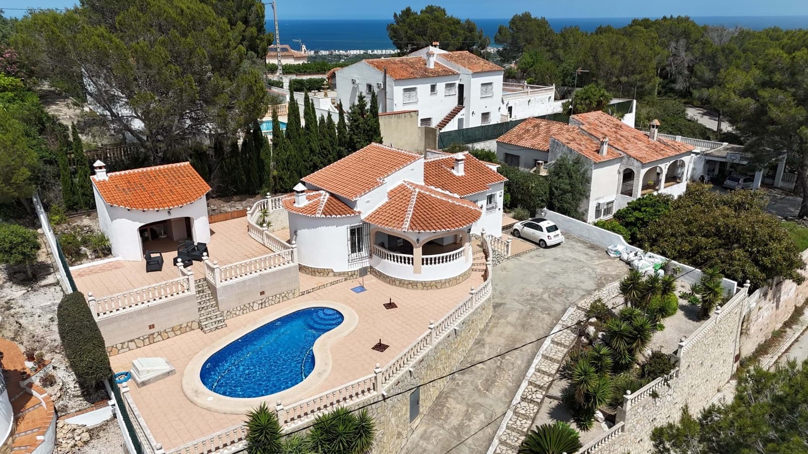 3 soveværelse Villa til salg i La Font d'En Carros med swimmingpool - € 345.000 (Ref: 9819639)