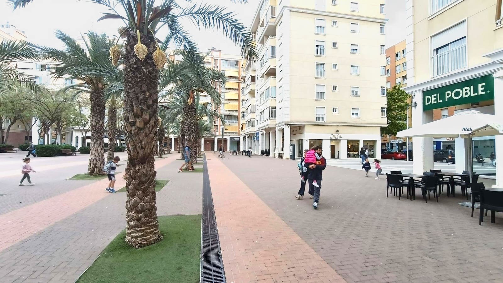 3 bedroom Apartment for sale in Elche / Elx with garage - € 218,000 (Ref: 9824085)