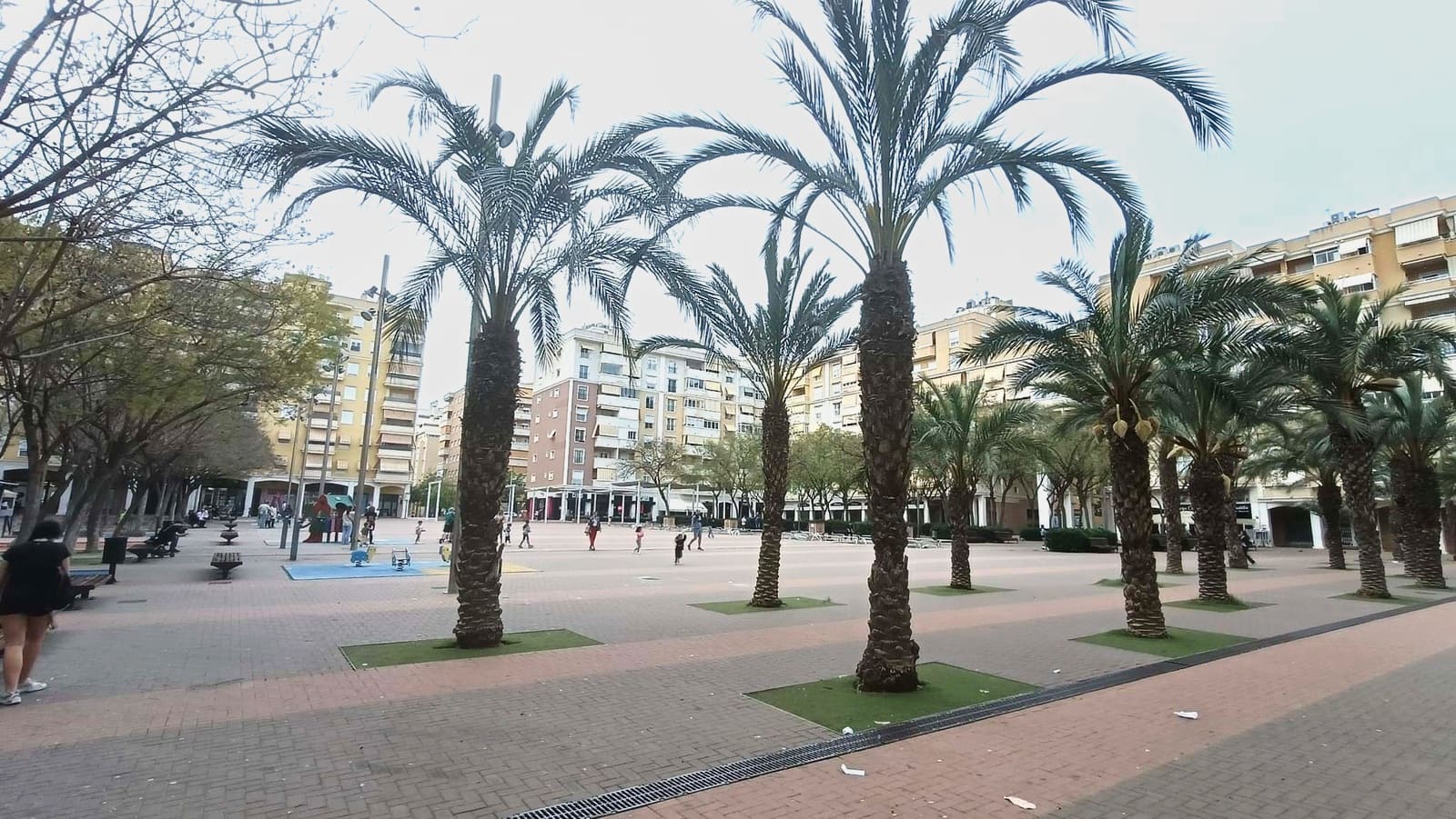 3 bedroom Apartment for sale in Elche / Elx with garage - € 218,000 (Ref: 9824085)