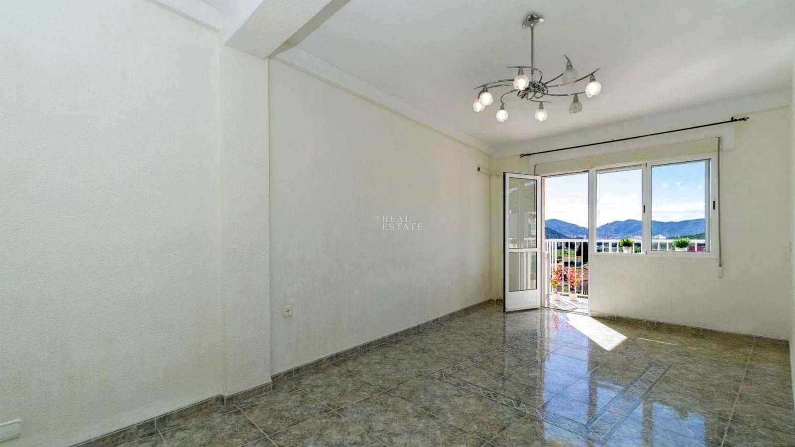 3 bedroom Apartment for sale in Alumbres - € 120,000 (Ref: 9830192)