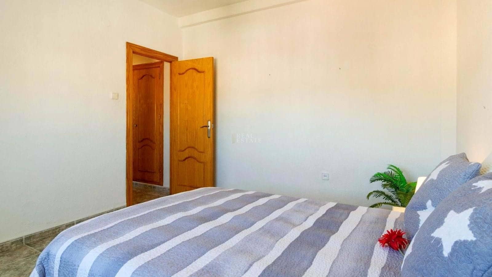 3 bedroom Apartment for sale in Alumbres - € 120,000 (Ref: 9830192)