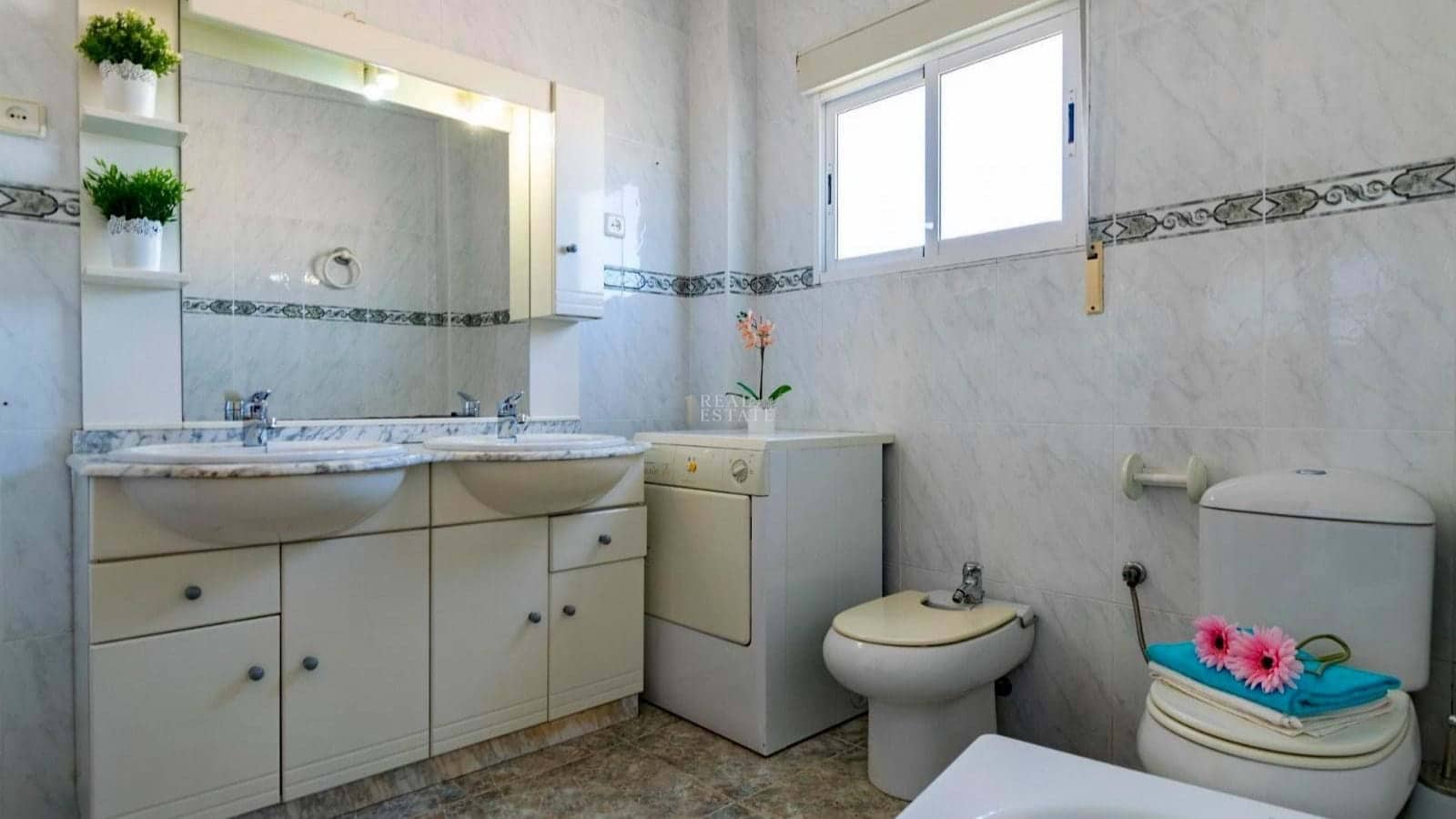 3 bedroom Apartment for sale in Alumbres - € 120,000 (Ref: 9830192)