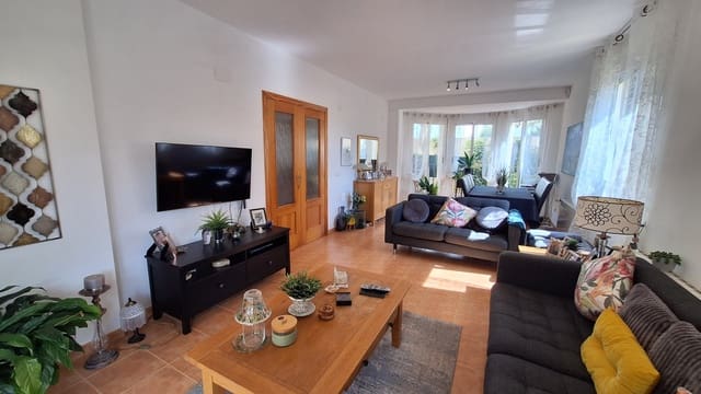 4 slaapkamer Villa te koop in Barx met zwembad - € 420.000 (Ref: 9830400)