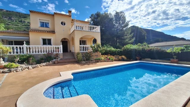 4 slaapkamer Villa te koop in Barx met zwembad - € 420.000 (Ref: 9830400)