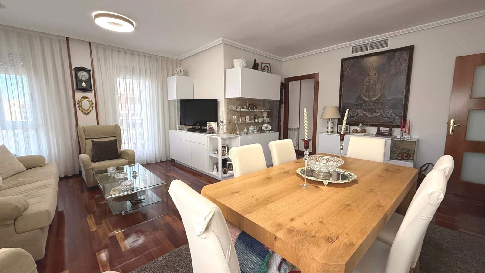 4 bedroom Apartment for sale in Murcia city with garage - € 620,000 (Ref: 9830473)
