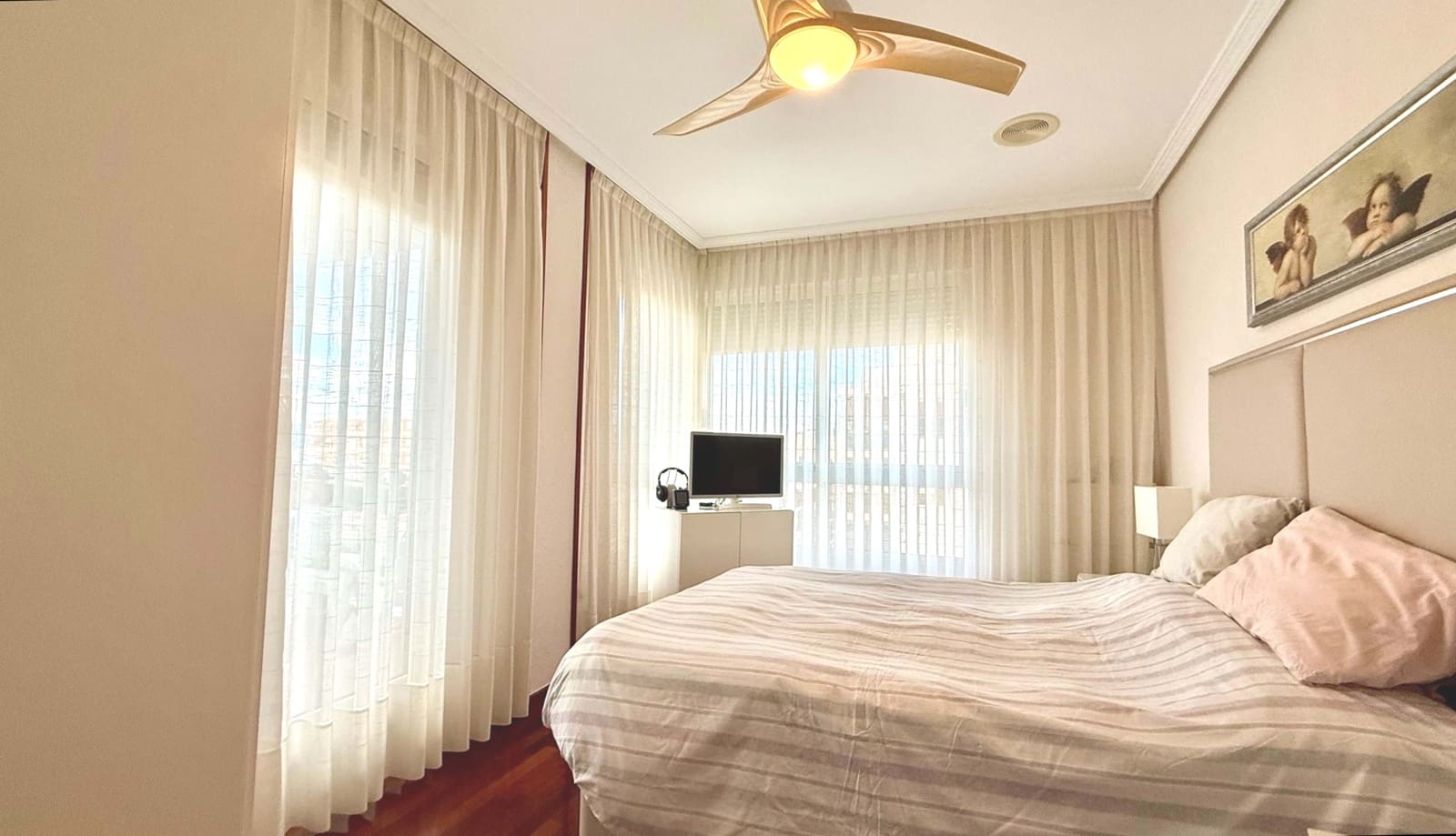 4 bedroom Apartment for sale in Murcia city with garage - € 620,000 (Ref: 9830473)